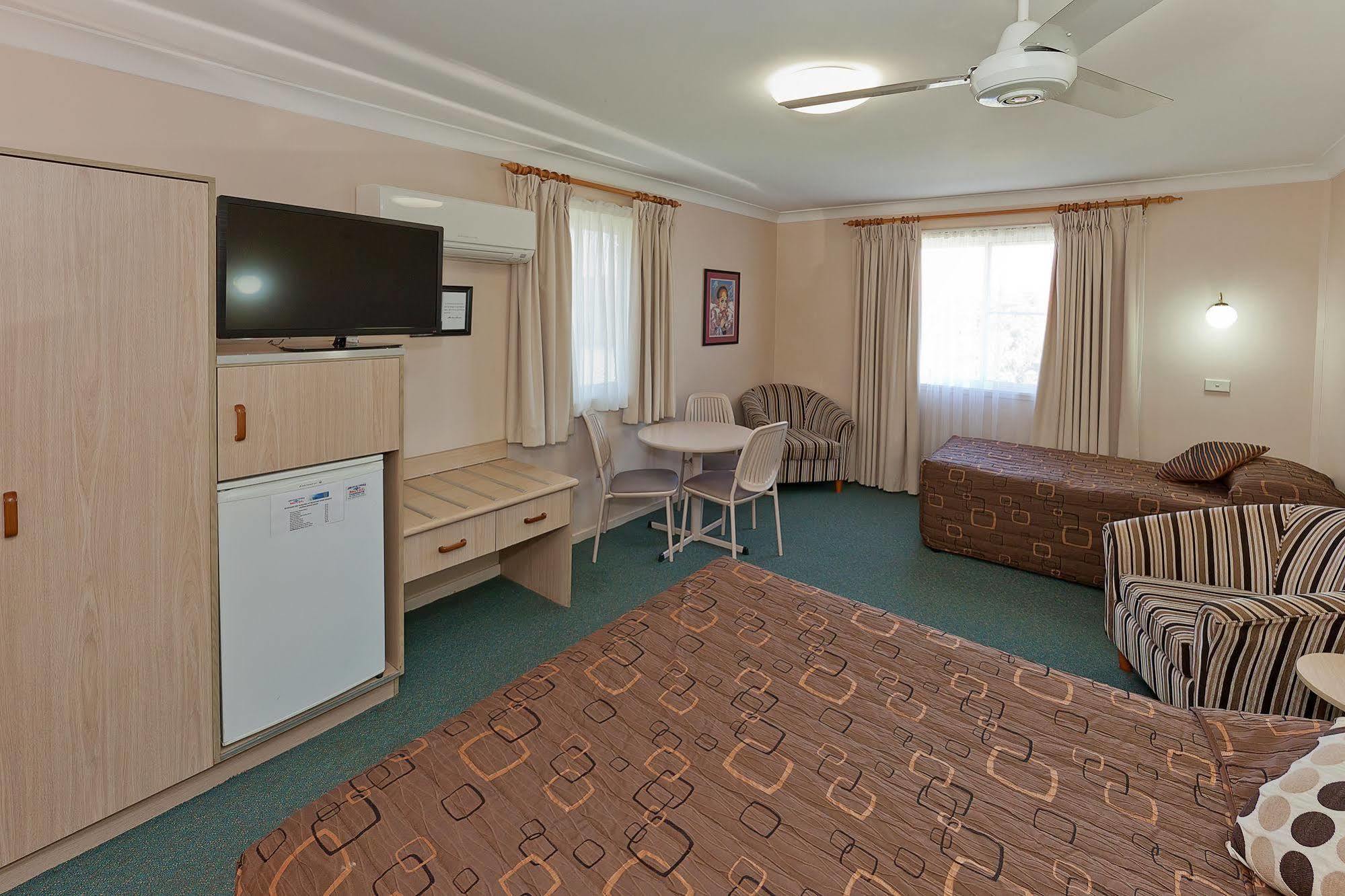 Abraham Lincoln Motel Tamworth Zewnętrze zdjęcie